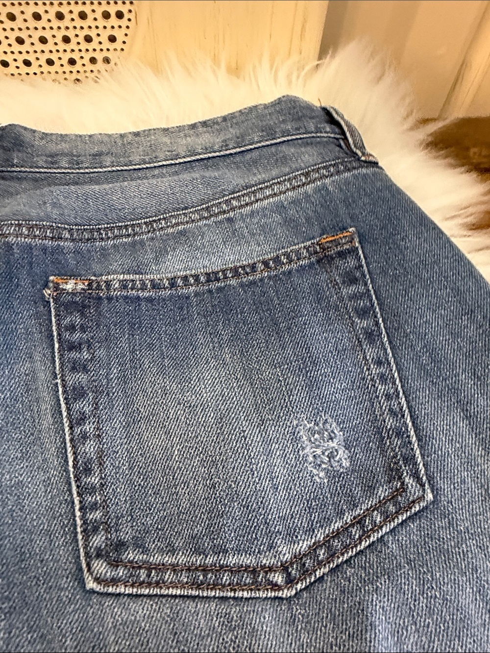 J Crew Classic Blue Denim Women’s Jeans Shorts Sz- 30 - Picture 4 of 5